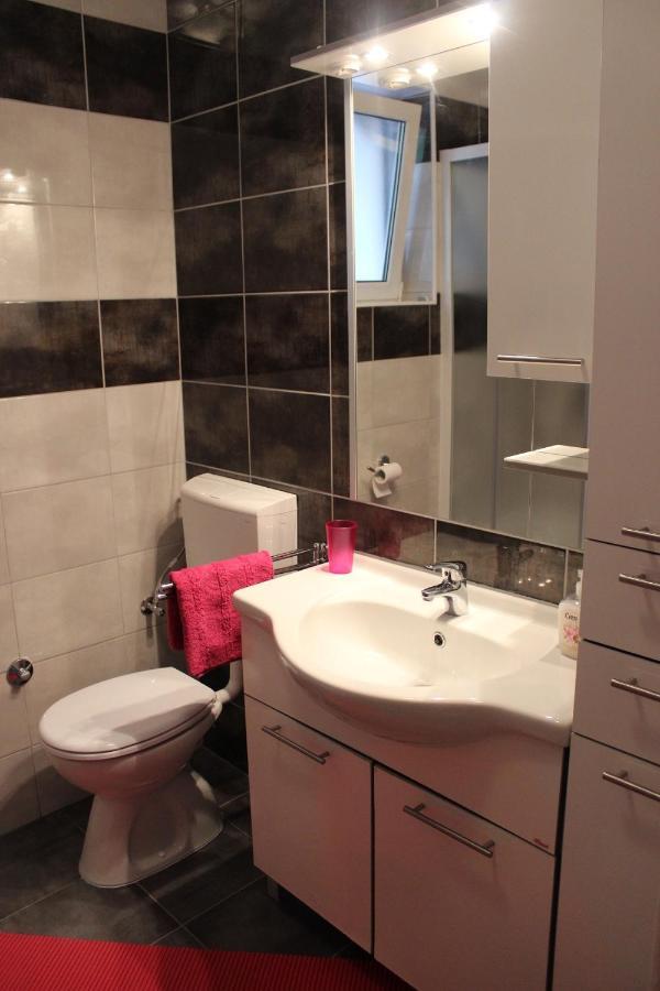 Apartmani Marjana Supetar Extérieur photo
