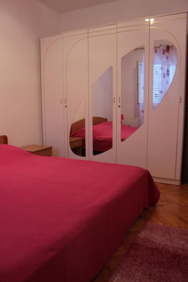Apartmani Marjana Supetar Extérieur photo
