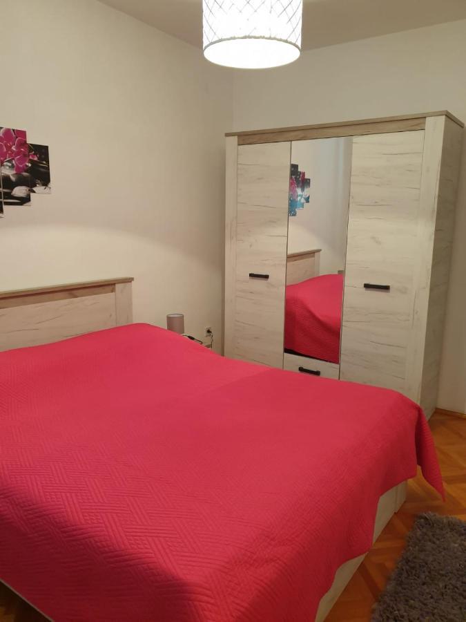 Apartmani Marjana Supetar Extérieur photo